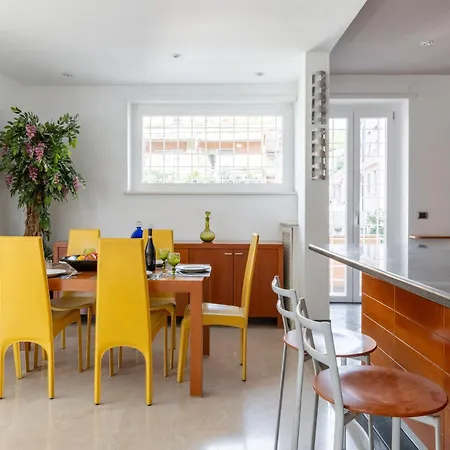Eur Luxury For 4pp 2 Bedrooms Apartment Rome
